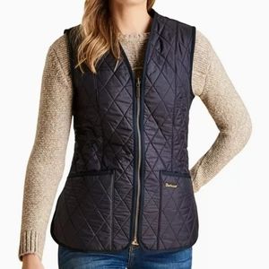 NWT Barbour "Betty" Quilted Fleece Vest- Navy